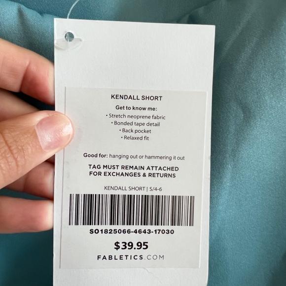 Fabletics Shorts - Picture 3 of 4